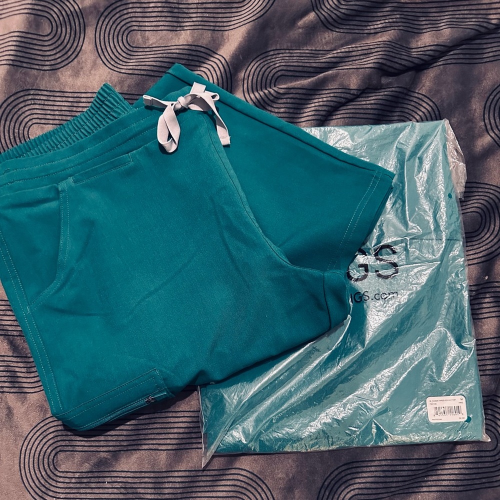 Figs Teal Skinny Scrub Pants